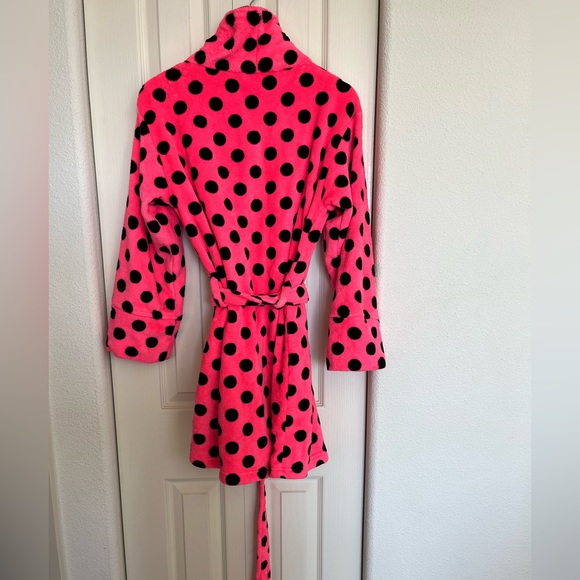 **DONATED**  VS PINK Polka Dot Robe - Picture 3 of 4